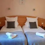 Hotel Terminus Luz-Saint-Sauveur