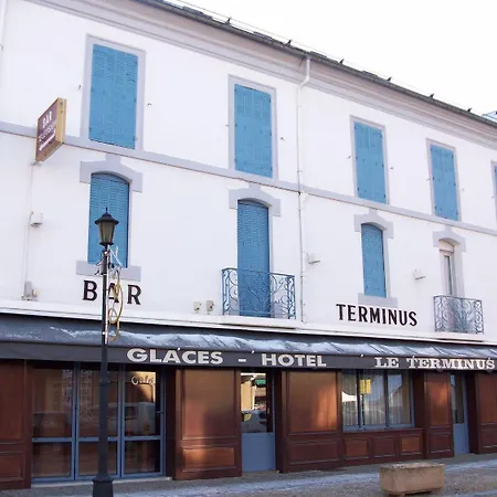 فندق Terminus